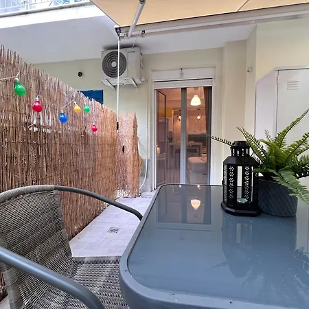 Urban 25sqm Studio With Backyard In Exarcheia Apartment Athens